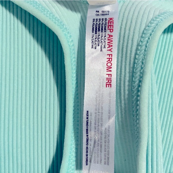 006.Free People Free Throw Washed Aqua Crop ripped top NWT - Picture 5 of 8